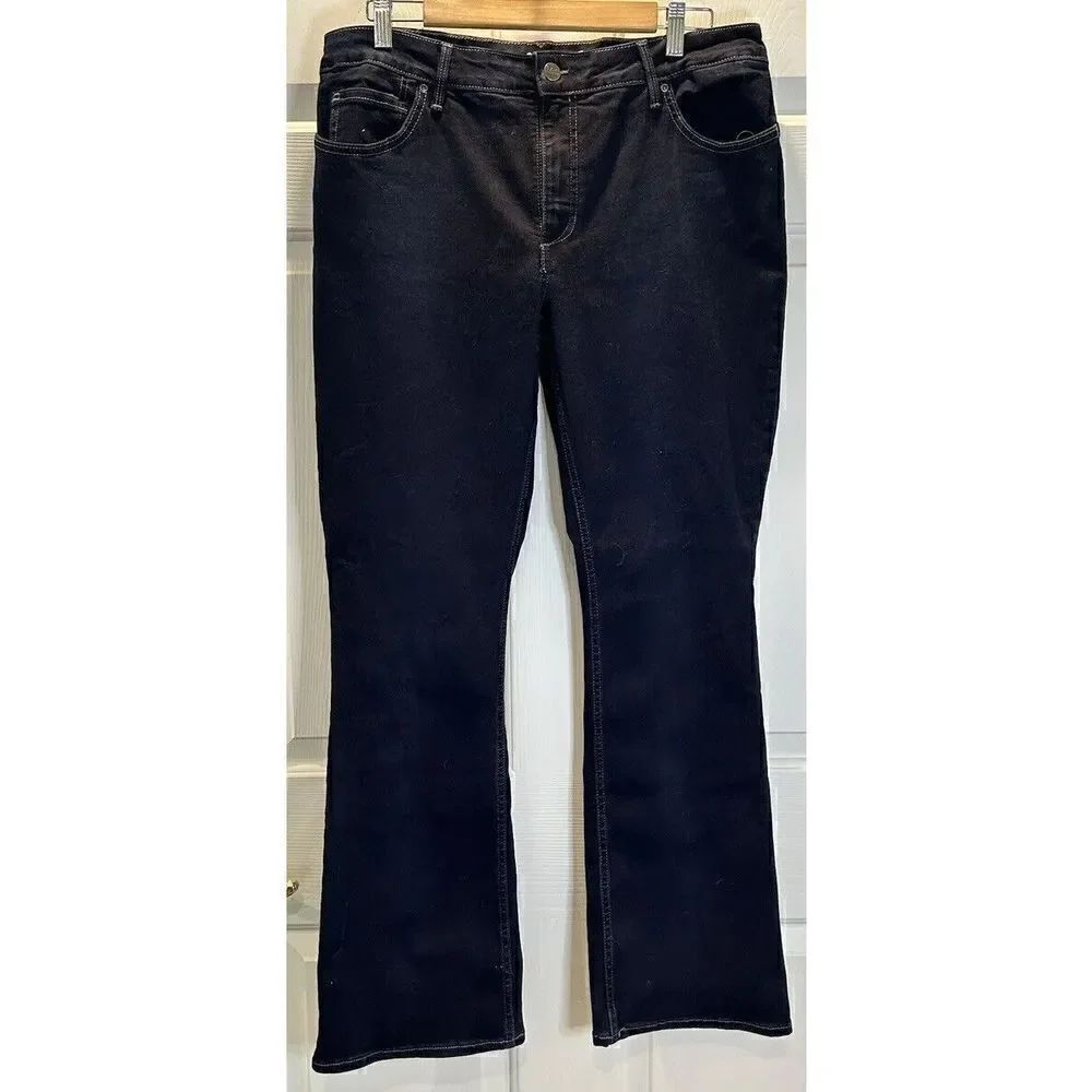 Lee Riders Shape Illusions Blue Jeans Slim Fit Boot Cut Midrise Size 16